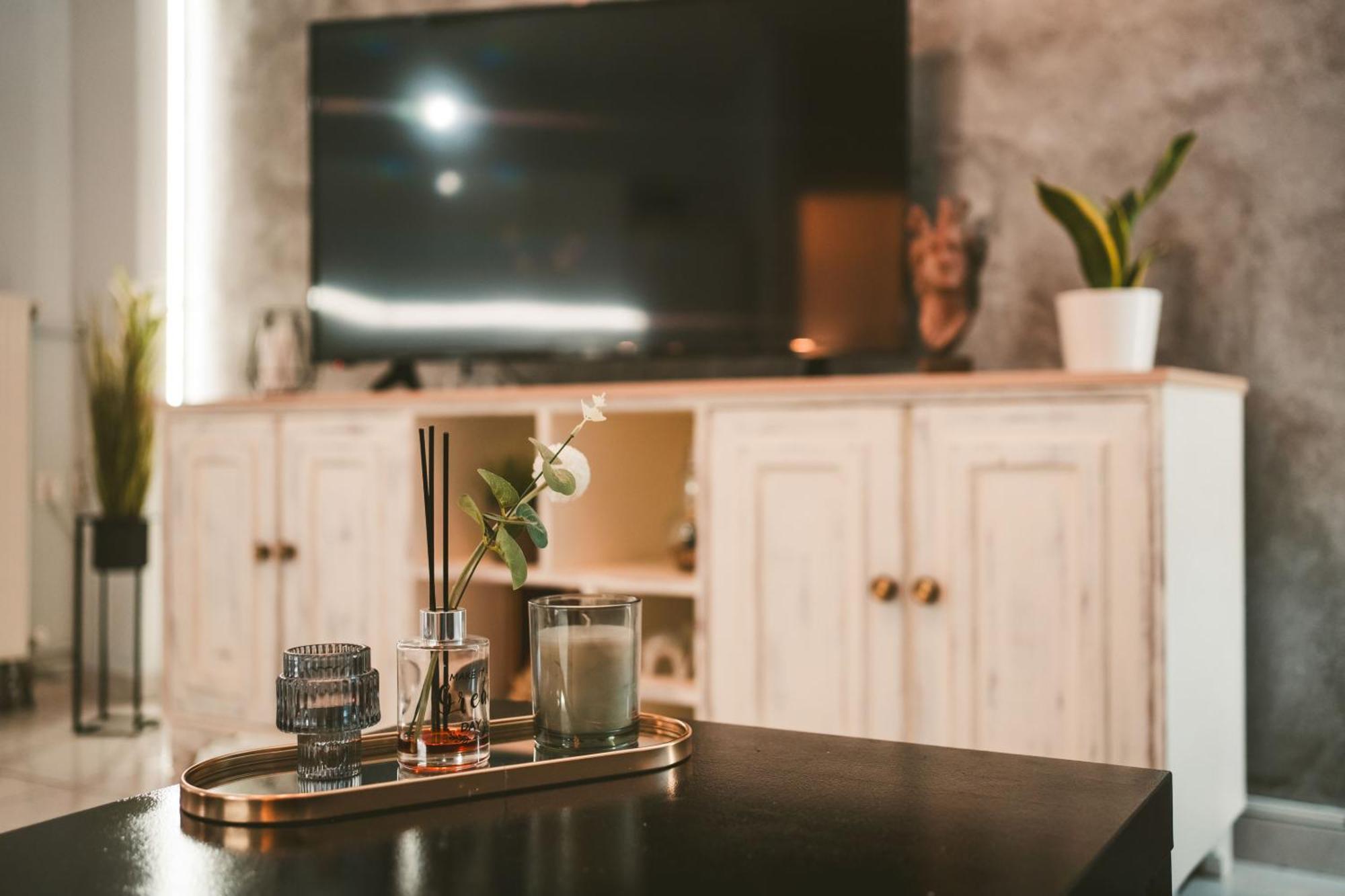 Unique Central Apartment Лариса Екстер'єр фото
