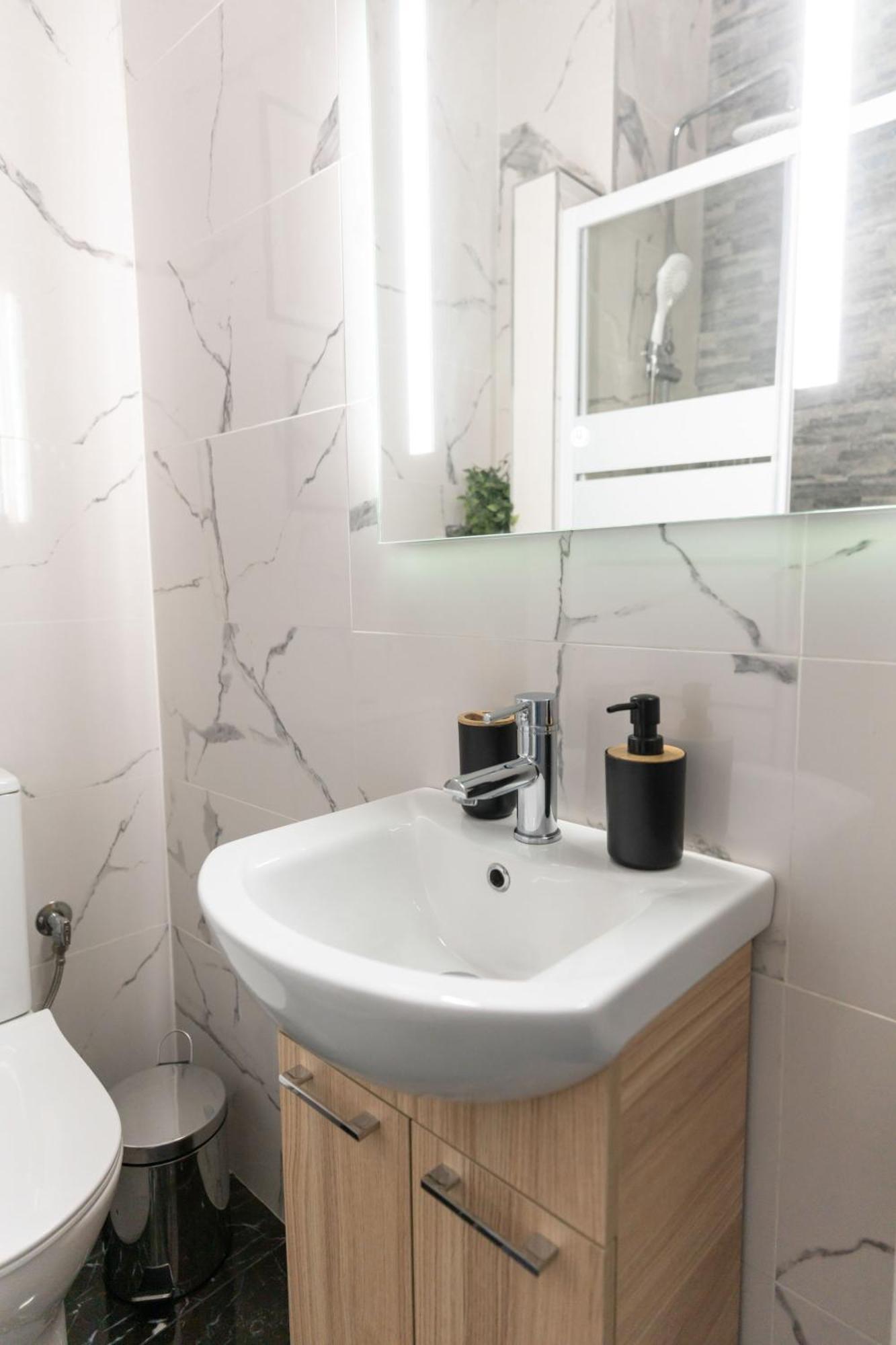 Unique Central Apartment Лариса Екстер'єр фото